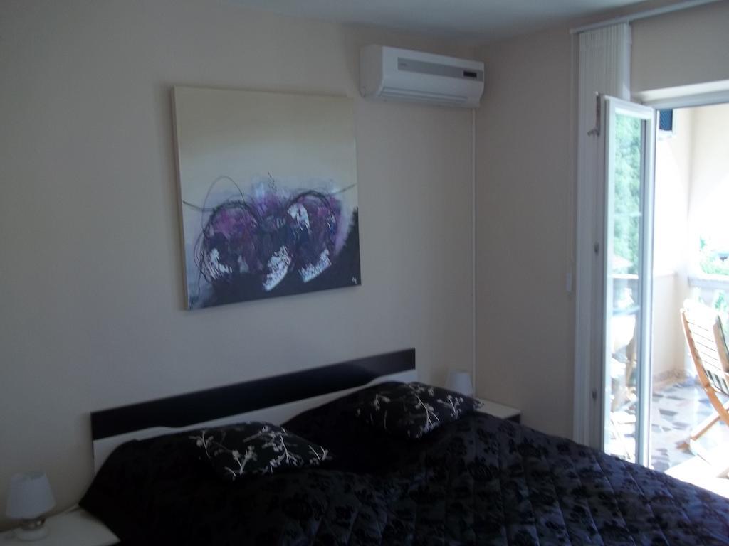 Apartments Ljubas Опатия Экстерьер фото