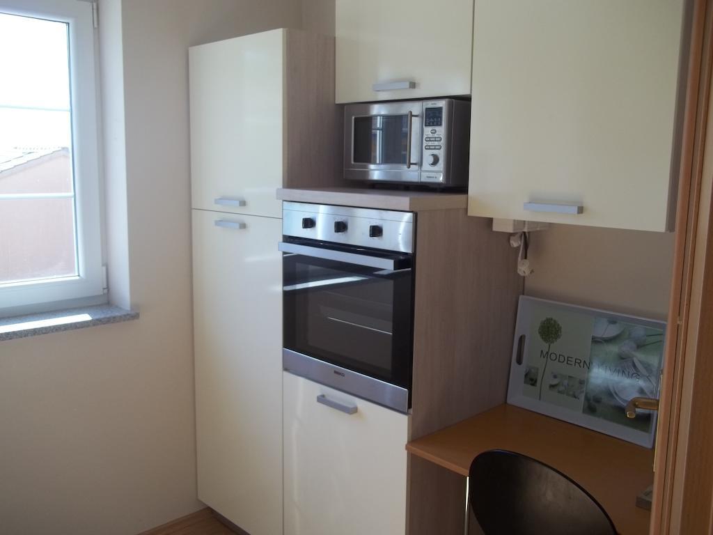 Apartments Ljubas Опатия Экстерьер фото